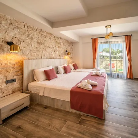 Talles Comfort Hotel Cesme
