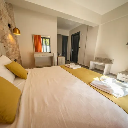Talles Comfort Hotel Cesme